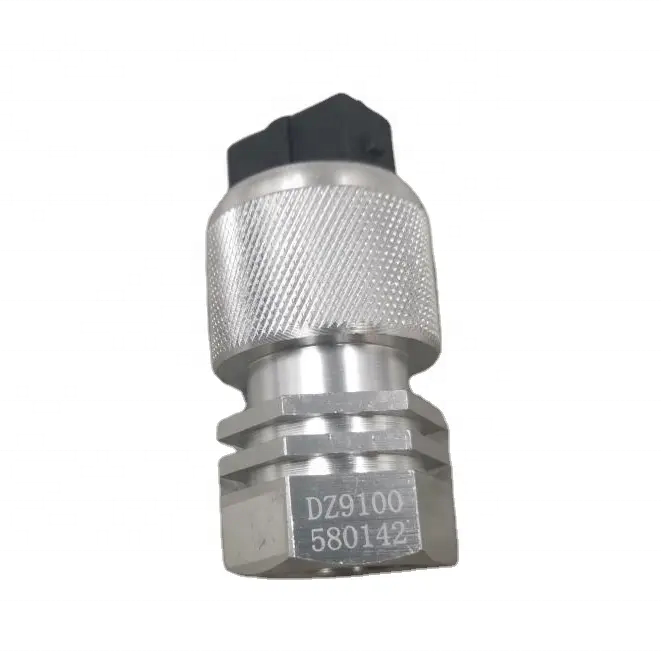 Engine Oil Pressure Sensor DZ9100580142 for Sinotruk Howo Shacman Delong F3000 M3000 Weichai Engine