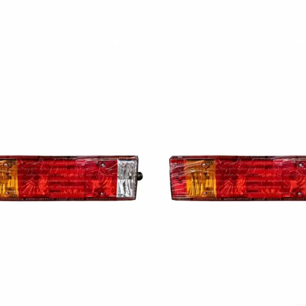 Shacman F3000 Rear Tail Light Lamp Assembly 81252256464 81252256465